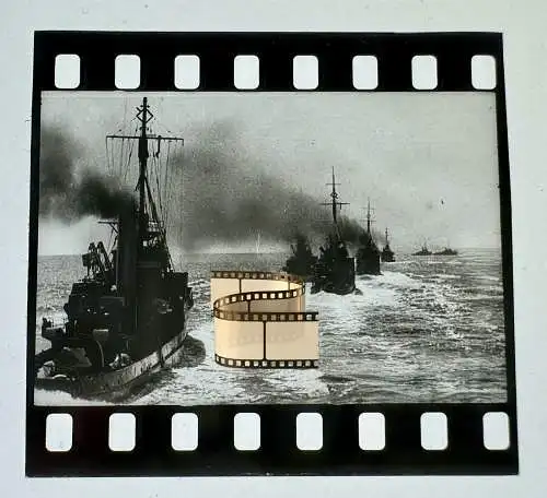 Zelluloid Dia-Negativ-Film Foto - Kriegsmarine - 4 x 3,5 Kriegsschiffe Kiellinie