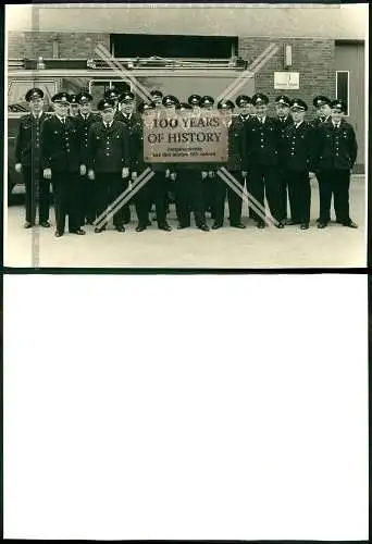 Foto 30x22 cm Feuerwehr Solingen Mannschaft mit Fahrzeug Düsseldorf Remscheid