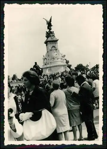 12x Foto England London Reise um 1960 Wachablösung vor Buckingham Palace uvm.