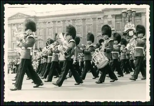 12x Foto England London Reise um 1960 Ankunft Flugplatz u. viele Stadterlebnisse