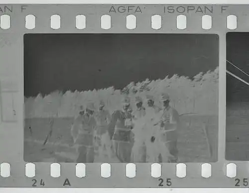 24x ganzer Film Original Negativ 1940-45 - Soldaten der Wehrmacht im Einsatz