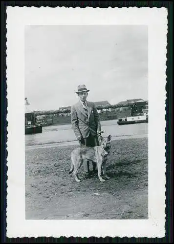 12x Foto Familie Erlebnisse Reise mit ihrem Schäferhund Wachhund 1938-41