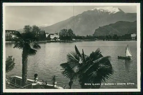 Foto AK Lago di Garda, Gardasee Südtirol Italien Riva Panorama Monte Stivo
