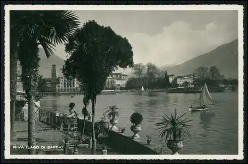 Foto AK Lago di Garda, Gardasee Südtirol Italien Riva Panorama