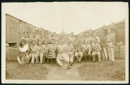 Foto 25x16cm - Deutsche Soldaten Musikkorps Kriegsgefangenenlager POW Camp Lager