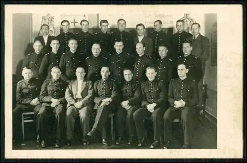 Foto AK Feuerwehr Polizei o.ä. Sanitäter Lehrgang 1950 in Bochum