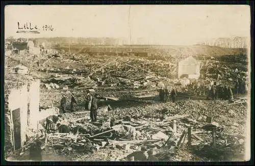 3x Foto AK 1.WK Lille Nord, La Grande Place marschierende deutsche Soldaten uvm.