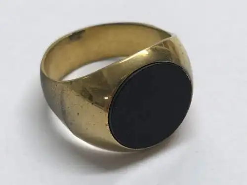 Alter Ring mit Schwarzen Stein Ringgröße siehe Foto