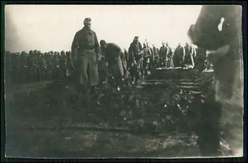 4x Foto AK 1. WK Soldaten im Einsatz Feldpost gelaufen 1918