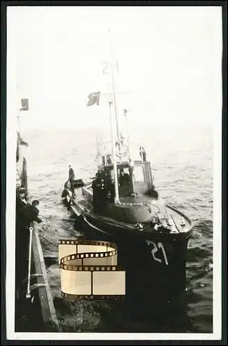 Foto AK Torpedofangboot Klasse Typ A III TF 21 Kriegsmarine Zweiter Weltkrieg