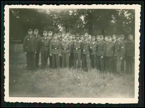 9x Foto Soldaten Wehrmacht Luftwaffe Luftwaffe Flak 1944 Baracken-Lager uvm.