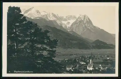 2x Foto AK Garmisch Partenkirchen in Oberbayern, Frühlingstraße, Brunnen 1930