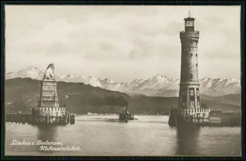 2x Echt Foto AK Lindau am Bodensee Schwaben, Hafeneinfahrt, Leuchtturm Löwe 1925