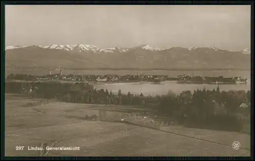 2x Echt Foto AK Lindau am Bodensee Schwaben, Hafeneinfahrt, Leuchtturm Löwe 1925