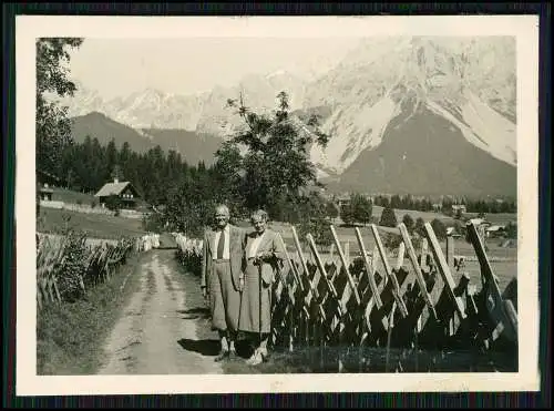 14x Foto Fahrzeug PKW Opel 6, IA - 269140 Reise von Berlin nach Österreich 1937