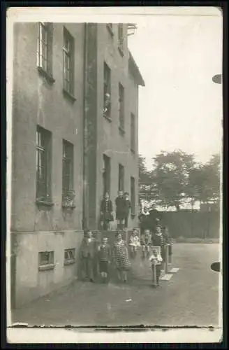 9x Foto AK fröhliche Männer und Damen um 1930 aus Dortmund Reise in der Region.