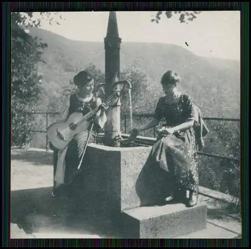 21x Foto bei Braubach am Rhein, Wandern nähe der Marksburg um 1930