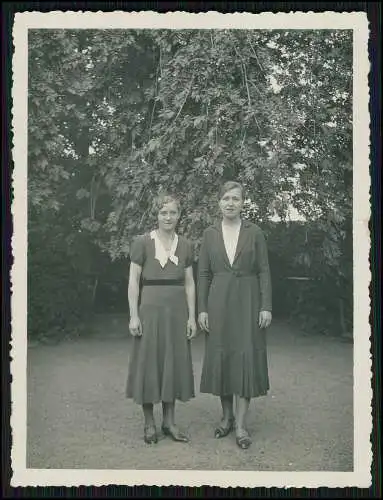 18x alte Foto Junge Damen Standportrait uvm. 1920-45