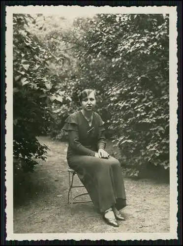 18x alte Foto Junge Damen Standportrait uvm. 1920-45