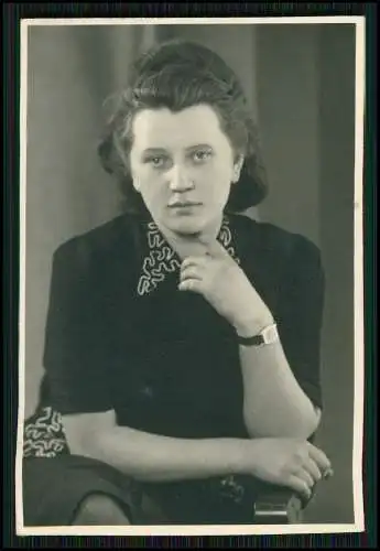 11x Foto Damen Portrait verschiedene Größen auch Passbildformat 1935-45