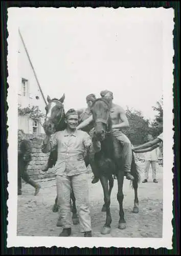 10x alte Foto Soldaten Bauernhof mit Pferde uvm. 1940-45