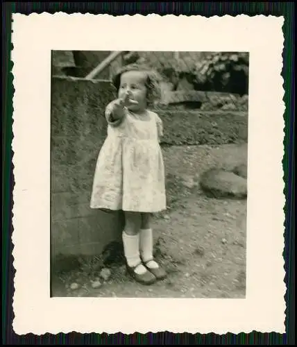 16x Foto Mädchen mit Wehrmacht Koppel und Schiffchen Vater auf Heimaturlaub 1941