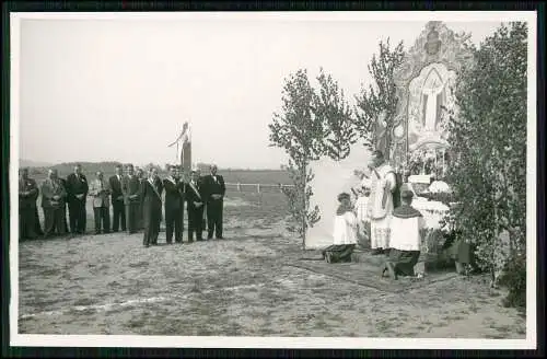 Foto AK Lichtenfels Staffelstein Prozession Andacht großer Altar im Freien Jesus