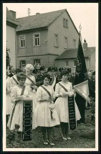 Foto AK Unterleiterbach Zapfendorf Oberfranken Feuerwehr Fahnenweihe Damen 1961