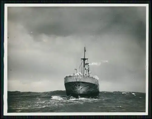 5x Foto Swiftway Cardiff großes Schiff Tanker o.ä.