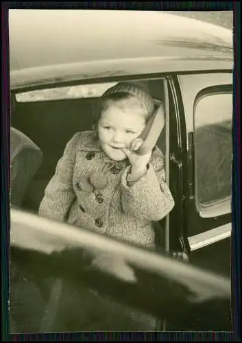 18x Foto Fröhlich lachende Kinder mit Spielzeug und vieles mehr ab 1920