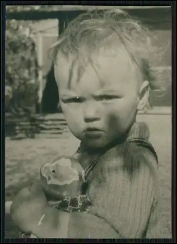 18x Foto Fröhlich lachende Kinder mit Spielzeug und vieles mehr ab 1920