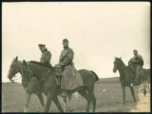 3x Foto 24x18 cm - Soldaten Kraftwagen-Transport-Regiments-Stab z.b.V. 981-985