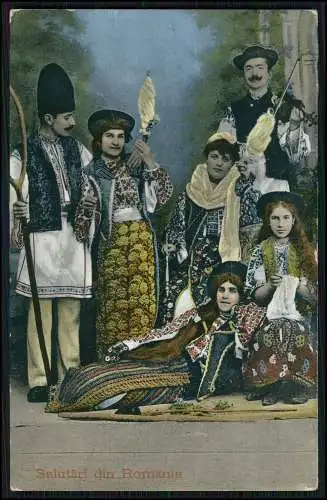 AK Salutari din Romania, Familie rumänische Tracht Vater mit Geige 1917 Feldpost