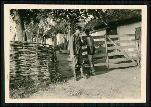 8x Foto Soldaten Wehrmacht Dorf Quartier Polnische und Russische Bauerngehöfte