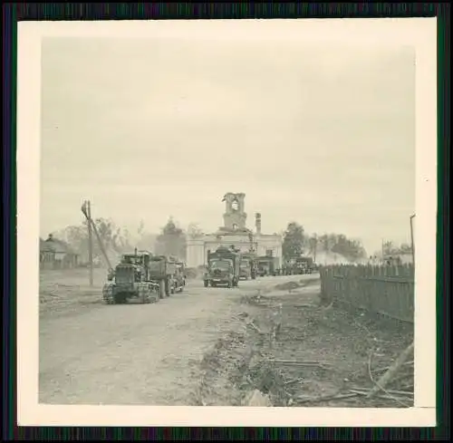 Foto Wehrmacht Fahrzeug LKW Schlepper Kette Moskau Wjasma Smolensk Minsk 1942-43