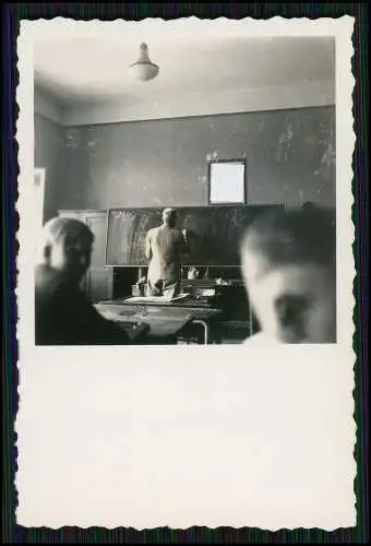 12x Foto Mölln ? im Herzogtum Lauenburg Schule Junge Jungs Lehrer Schulhof 1938