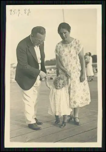 21x alte Foto Personen Portrait Mädchen Jungs soziales Leben um 1940