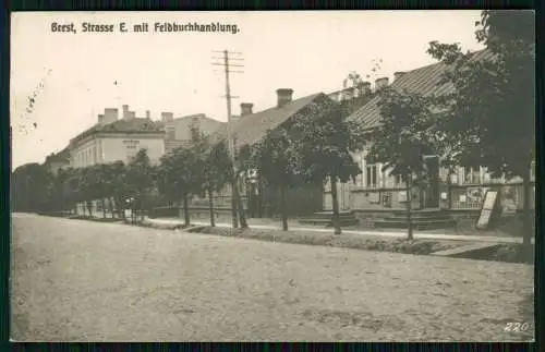 AK 1.WK Brest Litowsk Weißrussland Straße Feldbuchhandlung 1916 Feldpost gelaufe