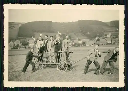 2x Foto Altenberg Erzgebirge Waldschänke Altes Raupennest Musik Zither Band 1939