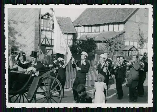 9x Foto Dorf in Hessen um 1940 Umzug mit Musik Feierlichkeiten und vieles mehr