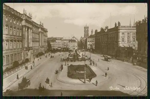 Foto AK Berlin Schlossplatz, Straßenbahn, Denkmal Phillip Kosack u.a. Werbung