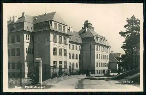 Foto AK Perchtoldsdorf in Niederösterreich, Volksschule, Hauptschule für Knaben