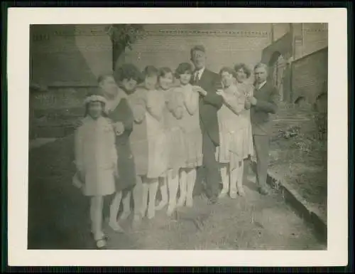 13x alte Foto junge Damen um 1930 schöne Kleider und Röcke elegante Mode