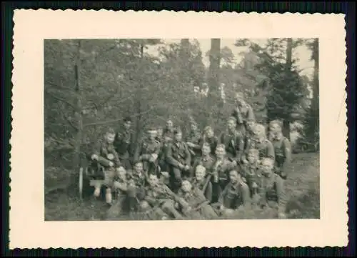 12x Foto Soldaten Wehrmacht Infanterie Regiment im Gelände Karabiner uvm.