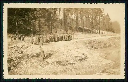 12x Foto Soldaten Wehrmacht Infanterie Regiment im Gelände Karabiner uvm.