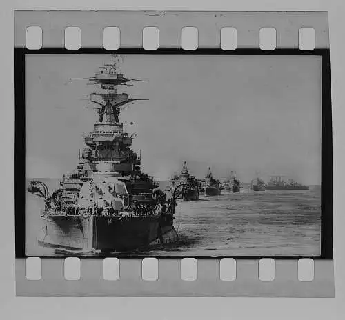 altes Dia Zelluloidfilm 4x3,5 cm - Kriegsschiffe Soldaten der Kriegsmarine uvm.