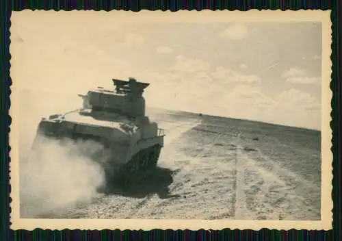 3x Foto englischer Soldaten Panzer Tank in Afrika -altes Foto-Papier nach 1945 ?