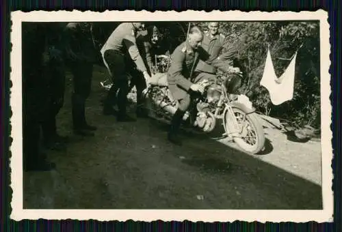 11x Foto Soldaten Wehrmacht Luftwaffe Motorrad Fahrzeuge und vieles mehr