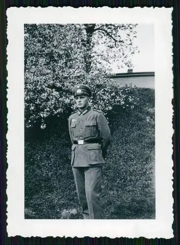 12x Foto Soldaten der Wehrmacht Fahrzeuge uvm. Vormarsch Ostfront