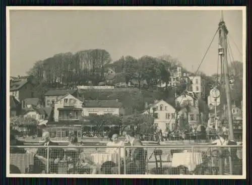 Foto Hamburg Blankenese Uferpromenade Blick auf Süllberg mit Fährhaus 1939